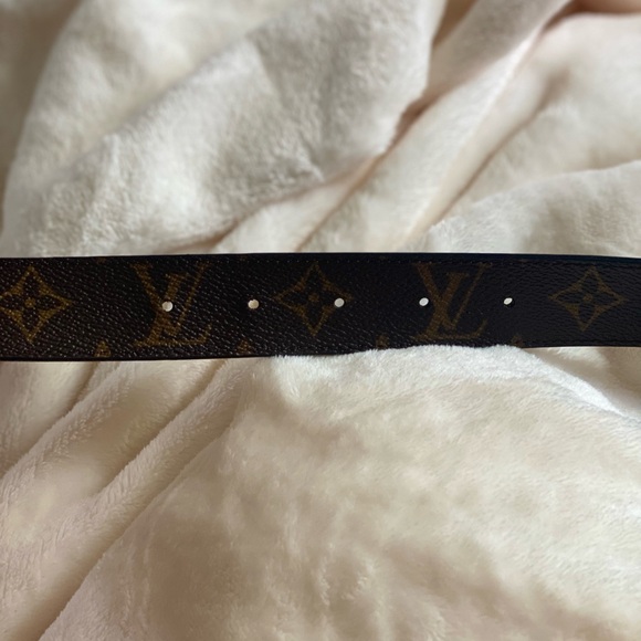 LV Initiales 30mm Reversible yBelt - Picture 6 of 14